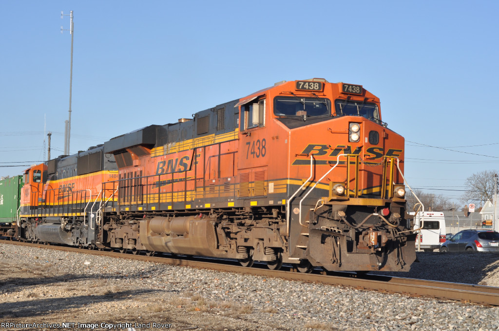 BNSF 7438 East